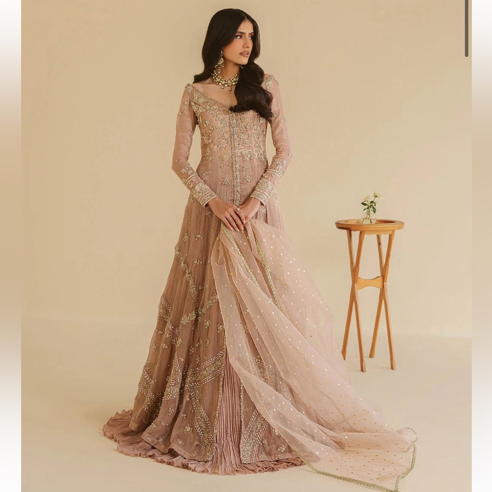 NEW Embroidered Pink Zuria Dor inspired dress